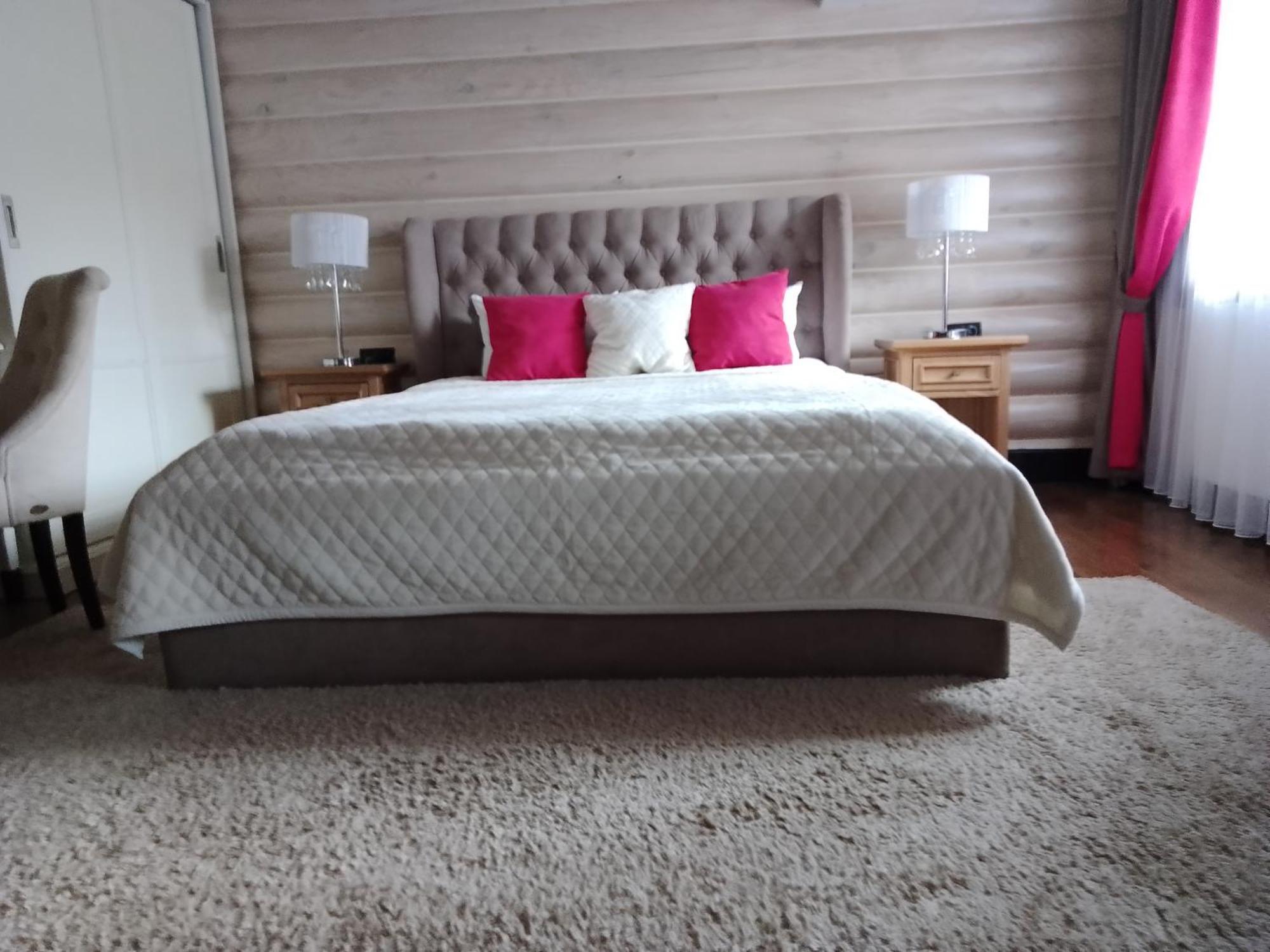 Hotel Golden Lion & Spa Tynnoye エクステリア 写真