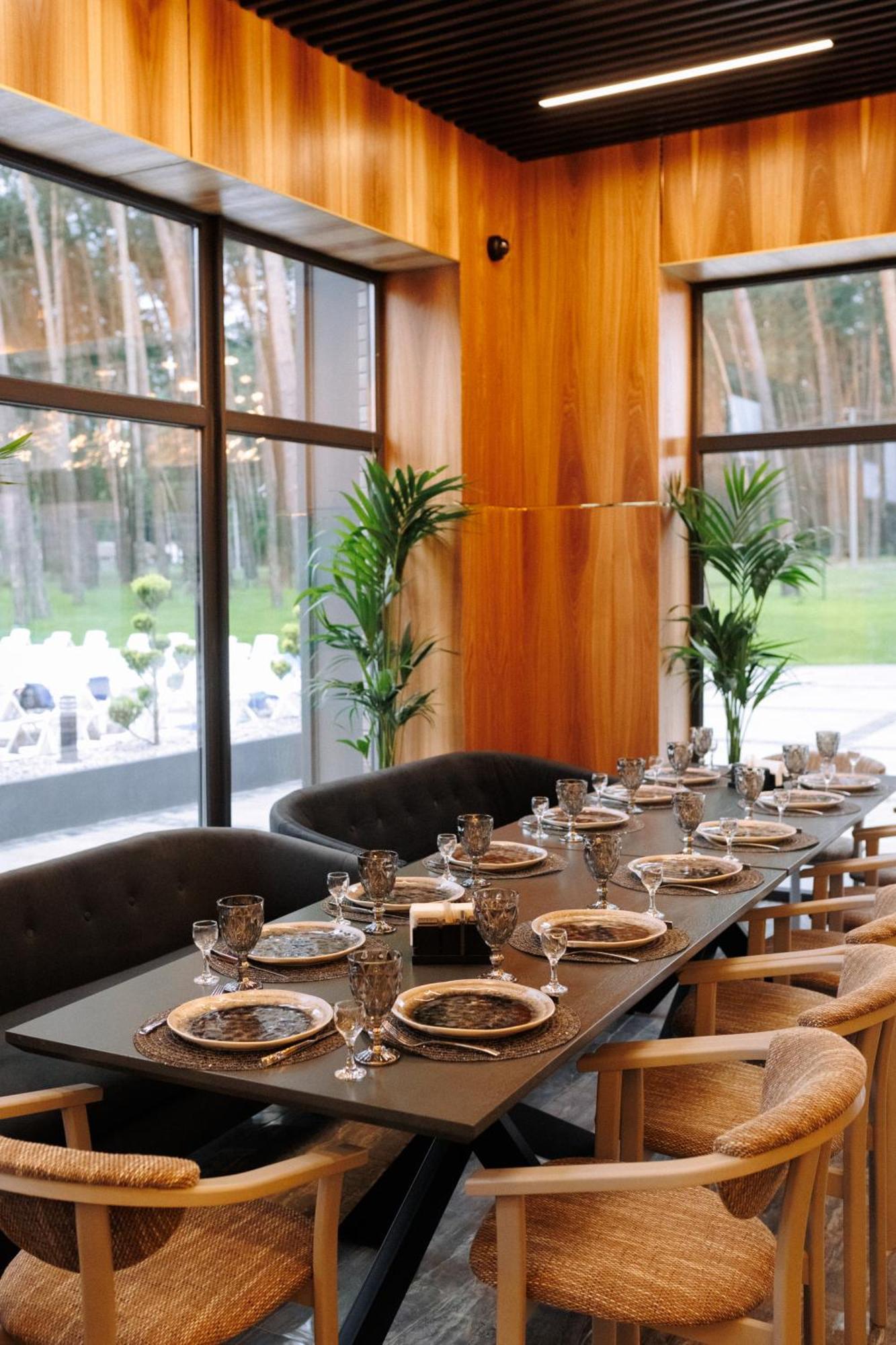 Hotel Golden Lion & Spa Tynnoye エクステリア 写真