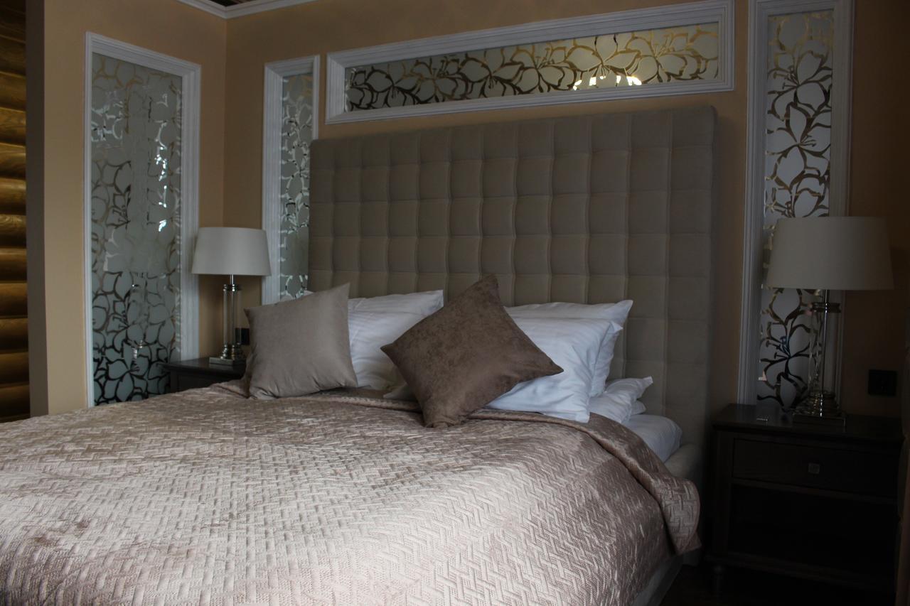 Hotel Golden Lion & Spa Tynnoye エクステリア 写真